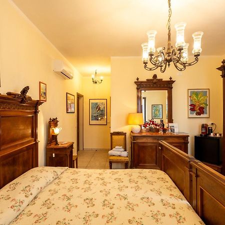 Вілла Borgo Santuletta Santa Giuletta Екстер'єр фото
